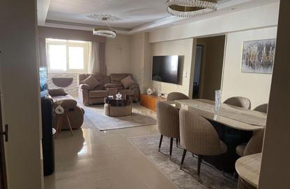 Apartment - 2 Bedrooms - 2 Bathrooms for sale in Kafr Abdo St. - Kafr Abdo - Roushdy - Hay Sharq - Alexandria