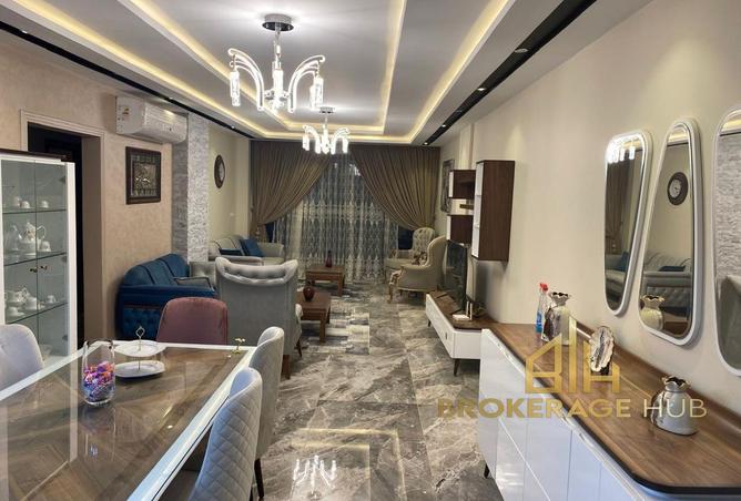 8265875 - Property Main Image