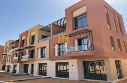 Townhouse - 3 Bedrooms - 3 Bathrooms for sale in Crescent Walk - 5th Settlement Compounds - The 5th Settlement - New Cairo City - Cairo