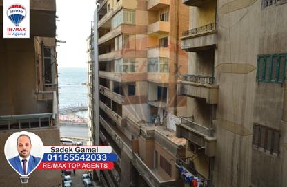 شقة - 2 غرف نوم - 1 حمام للبيع في ميامي - حي اول المنتزة - الاسكندرية