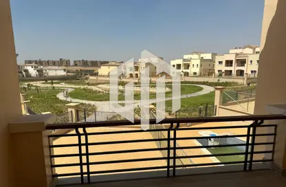منزل مزدوج - 4 غرف نوم - 3 حمامات للايجار في ارورا - اب تاون كايرو - المقطم - القاهرة