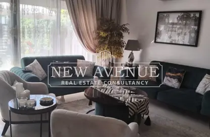 تاون هاوس - 3 غرف نوم - 4 حمامات للبيع في هايد بارك سنترال - التجمع السادس - مدينة القاهرة الجديدة - القاهرة