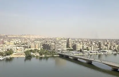 شقة - 4 غرف نوم - 4 حمامات للبيع في شارع كورنيش النيل - جاردن سيتي - القاهرة