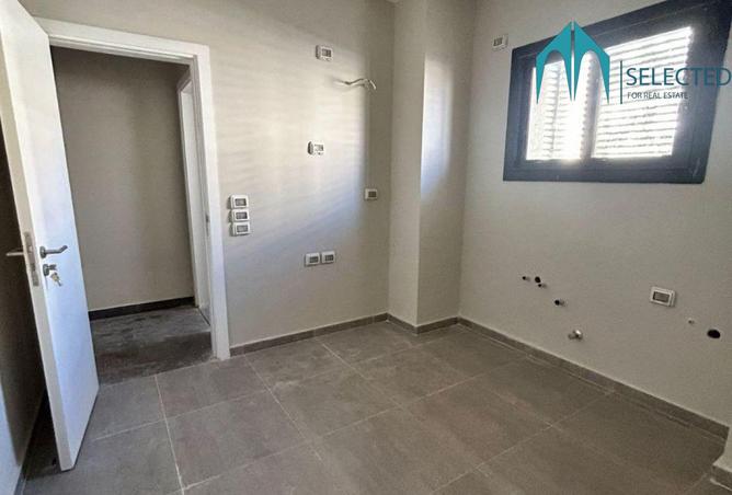 8371195 - صورة العقار 3