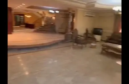 Duplex - 5 Bedrooms - 4 Bathrooms for sale in Abou Dawoud Al Zahery St. - 6th Zone - Nasr City - Cairo