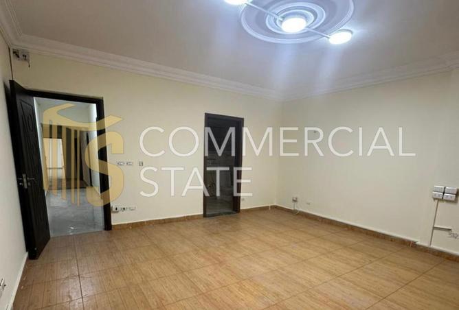 8347889 - Property Image 3