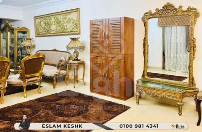 شقة - 3 غرف نوم - 1 حمام للايجار في ميدان سموحة - سموحة - حي شرق - الاسكندرية