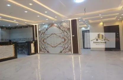 Apartment - 3 Bedrooms - 3 Bathrooms for sale in Al Lebeny Axis - El Mariouteya - Faisal - Hay El Haram - Giza