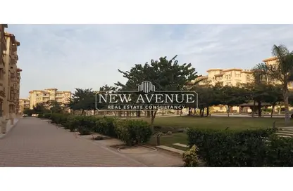 Apartment - 3 Bedrooms - 2 Bathrooms for sale in Hayati Residence - North Investors Area - New Cairo City - Cairo
