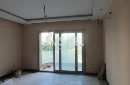 شقة - 3 غرف نوم - 3 حمامات للايجار في جاليريا  مون فالى - المستثمرين الجنوبية - مدينة القاهرة الجديدة - القاهرة