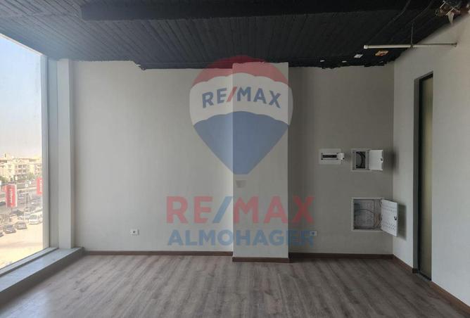 8102061 - Property Main Image