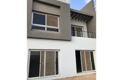 Villa - 5 Bedrooms - 4 Bathrooms for sale in Etapa - Sheikh Zayed Compounds - Sheikh Zayed City - Giza