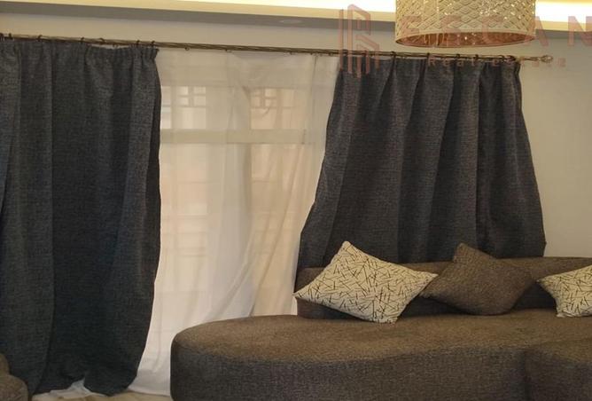 8252422 - Property Image 2