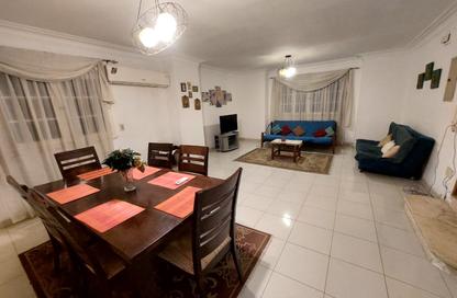 Apartment - 2 Bedrooms - 1 Bathroom for rent in Street 198 - Degla - Hay El Maadi - Cairo