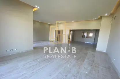 Townhouse - 4 Bedrooms - 3 Bathrooms for rent in New Giza - Cairo Alexandria Desert Road - 6 October City - Giza