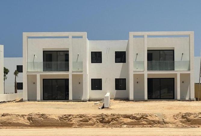 8243439 - Property Image 2