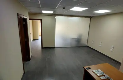 نصف طابق - استوديو - 2 حمامات للايجار في مصر الجديدة - القاهرة