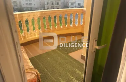 شقة - 3 غرف نوم - 2 حمامات للبيع في شارع دكتور علي مشرفة - النرجس 6 - النرجس - مدينة القاهرة الجديدة - القاهرة