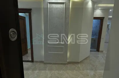 Apartment - 3 Bedrooms - 2 Bathrooms for rent in North Lotus - El Lotus - New Cairo City - Cairo