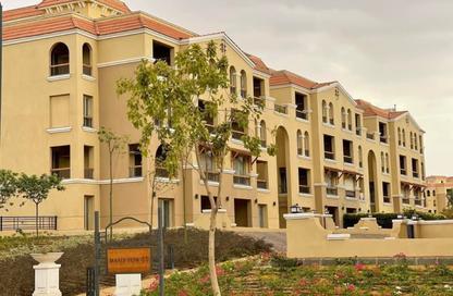 Apartment - 2 Bedrooms - 2 Bathrooms for sale in Maadi View - El Shorouk Compounds - Shorouk City - Cairo