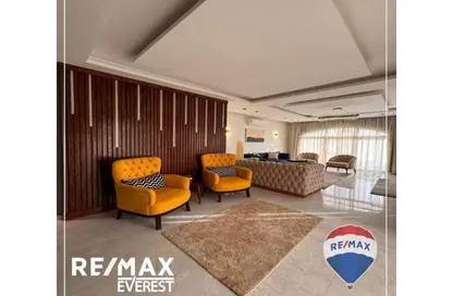 Apartment - 4 Bedrooms - 3 Bathrooms for sale in Al Murooj - Northern Expansions - 6 October City - Giza