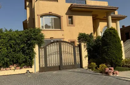 Villa - 5 Bedrooms - 3 Bathrooms for rent in Royal Hills - Al Motamayez District - 6 October City - Giza