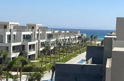 (بنتهاوس  (روف - 3 غرف نوم - 2 حمامات للبيع في لافيستا راي - لافيستا - العين السخنة - السويس