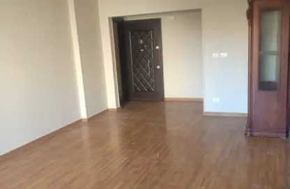 Apartment - 3 Bedrooms - 2 Bathrooms for rent in El Rehab Extension - Al Rehab - New Cairo City - Cairo