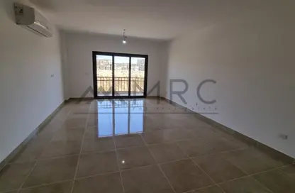 Apartment - 2 Bedrooms - 2 Bathrooms for sale in Moon Residences - Fifth Square - The 5th Settlement - New Cairo City - Cairo