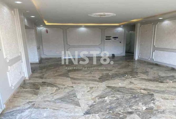 8256161 - Property Image 2