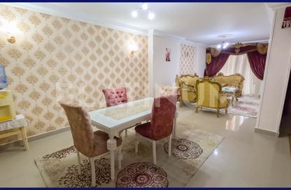 شقة - 3 غرف نوم - 1 حمام للايجار في شارع إسماعيل الفنجرى - كامب شيزار - حي وسط - الاسكندرية