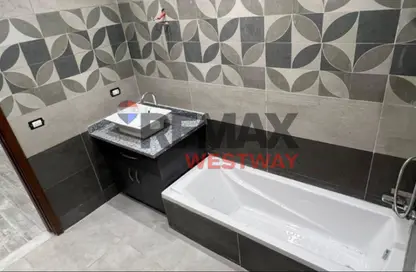 شقة - 2 غرف نوم - 3 حمامات للايجار في أكتوبر بلازا - كمبوندات 6 أكتوبر - مدينة 6 أكتوبر - الجيزة شقة - 2 غرف نوم - 3 حمامات للايجار في أكتوبر بلازا - كمبوندات 6 أكتوبر - مدينة 6 أكتوبر - الجيزة