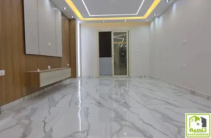 Apartment - 3 Bedrooms - 2 Bathrooms for sale in Gate 4 - Mena - Hadayek El Ahram - Giza