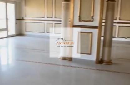Apartment - 5 Bedrooms - 5 Bathrooms for sale in Garden City - Cairo