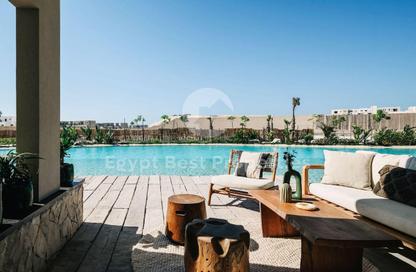 Chalet - 2 Bedrooms - 3 Bathrooms for sale in Ramla Lakeside - Qesm Ad Dabaah - North Coast