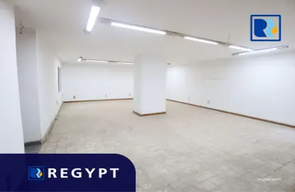 Office Space - Studio - 3 Bathrooms for rent in Degla Square - Degla - Hay El Maadi - Cairo
