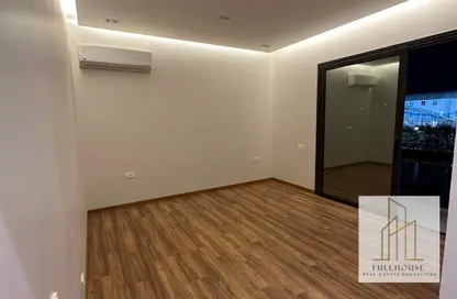 Apartment - 2 Bedrooms - 3 Bathrooms for sale in Beverly Hills - Sheikh Zayed Compounds - Sheikh Zayed City - Giza