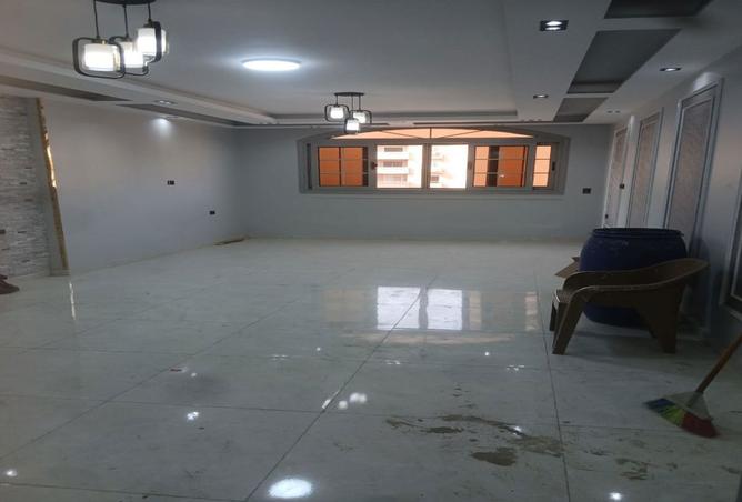 8153799 - Property Main Image