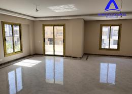 Apartment - 3 bedrooms - 3 bathrooms for للبيع in West Eleven - Gamal Abdel-Nasser Axis - 6 October City - Giza