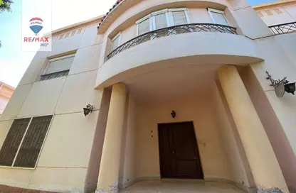 Villa - 3 Bedrooms - 4 Bathrooms for rent in Talaat Mostafa St. - Rehab City Fifth Phase - Al Rehab - New Cairo City - Cairo