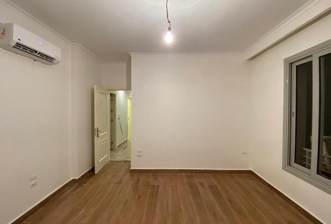 8432366 - Property Image 3