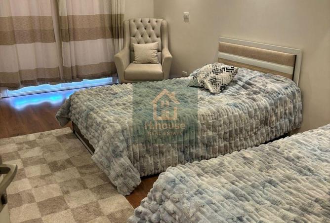 8451992 - Property Image 3