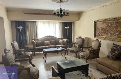 شقة - 3 غرف نوم - 2 حمامات للبيع في شارع زهراء المعادى - دجلة - حي المعادي - القاهرة