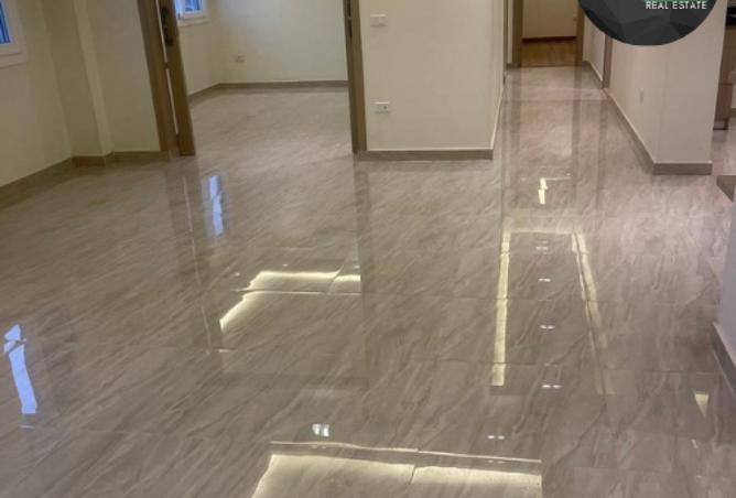 8013937 - Property Image 3