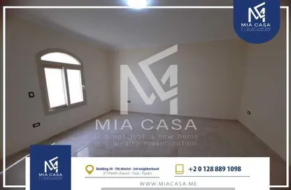 شقة - 3 غرف نوم - 3 حمامات للايجار في الحي السابع - الشيخ زايد - الجيزة