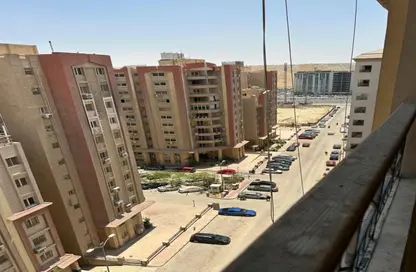 شقة - 3 غرف نوم - 2 حمامات للايجار في بارون سيتي - كمبوندات القطامية - القطامية - مدينة القاهرة الجديدة - القاهرة