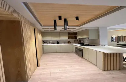Apartment - 3 Bedrooms - 3 Bathrooms for sale in Village West - Sheikh Zayed Compounds - Sheikh Zayed City - Giza