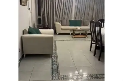 Apartment - 3 Bedrooms - 1 Bathroom for sale in Rabaa Buildings St. - Ard El Golf - Heliopolis - Masr El Gedida - Cairo