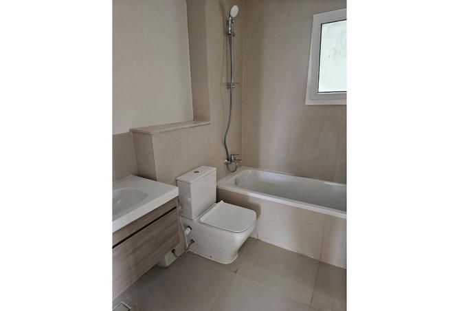 8373721 - Property Image 3