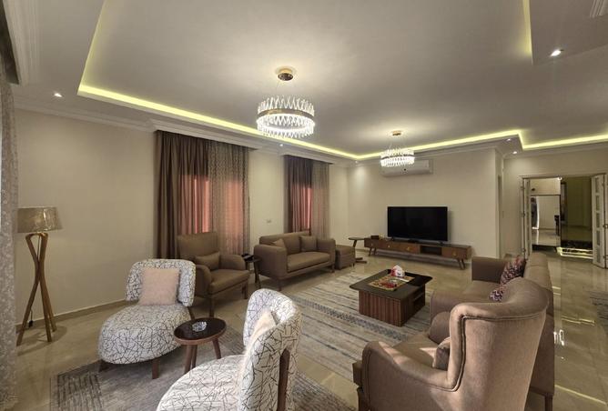 8491308 - Property Image 2